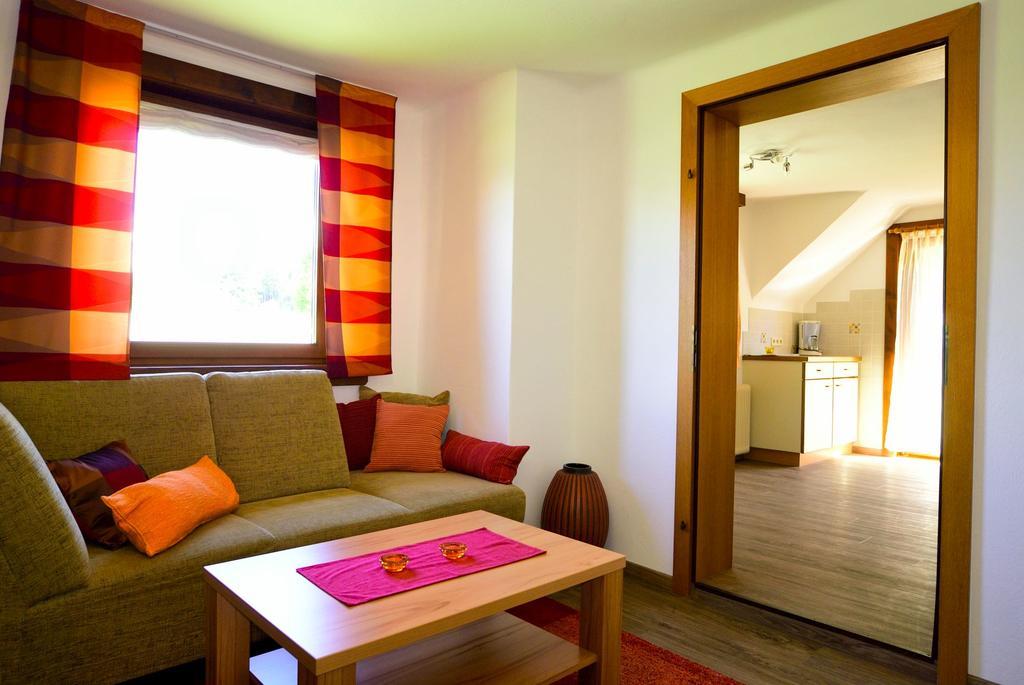 Apart Of Me Ferienhaus Faaker See Villach Exterior foto