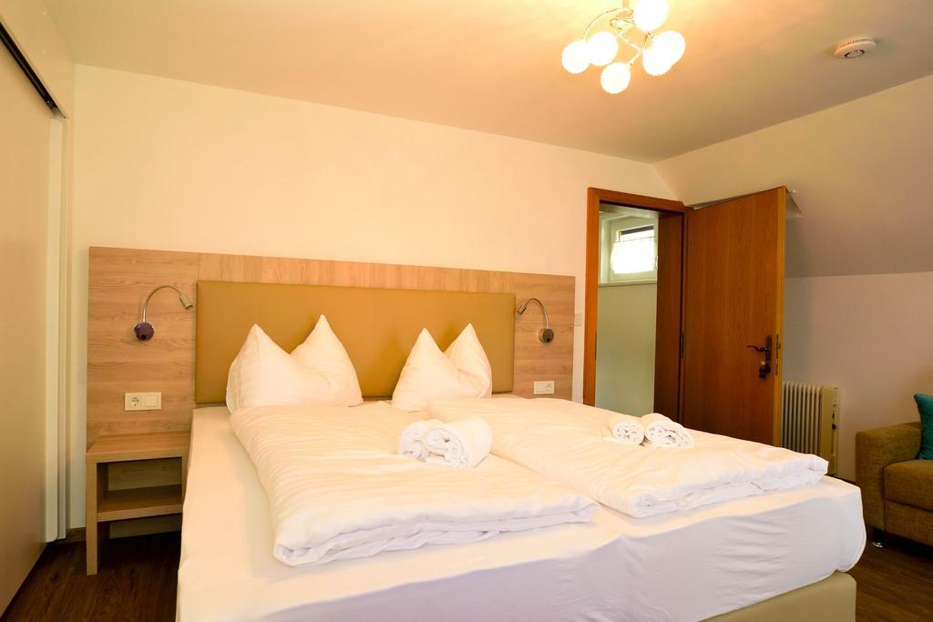 Apart Of Me Ferienhaus Faaker See Villach Exterior foto